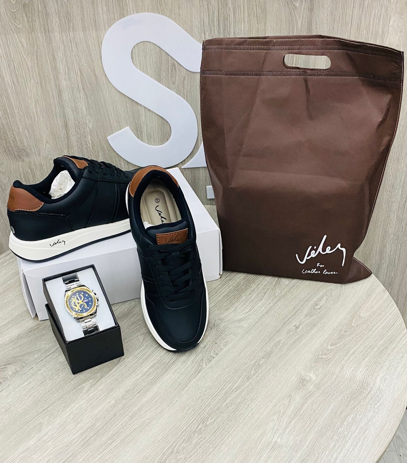 ZAPATOS DEPORTIVOS VZ + RELOJ CASSIO OBS