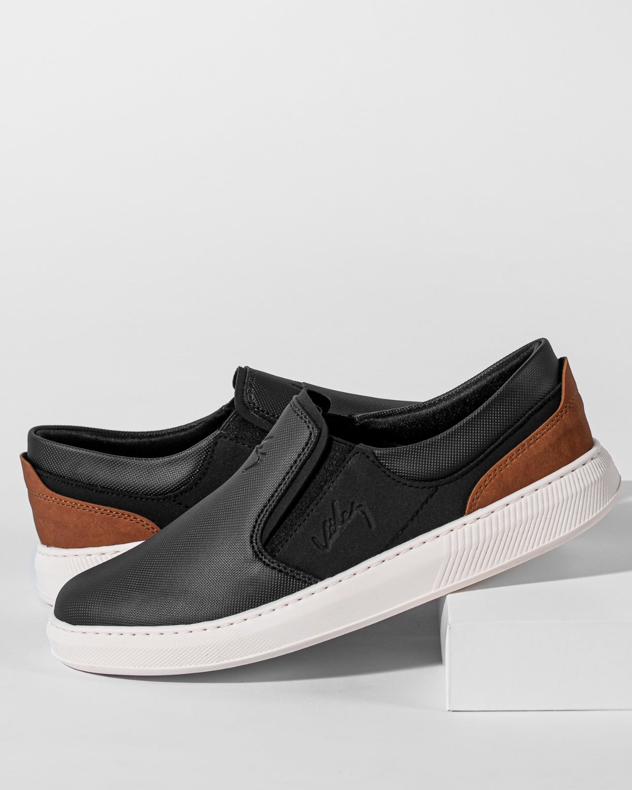 Calzado Vélez Slip-On