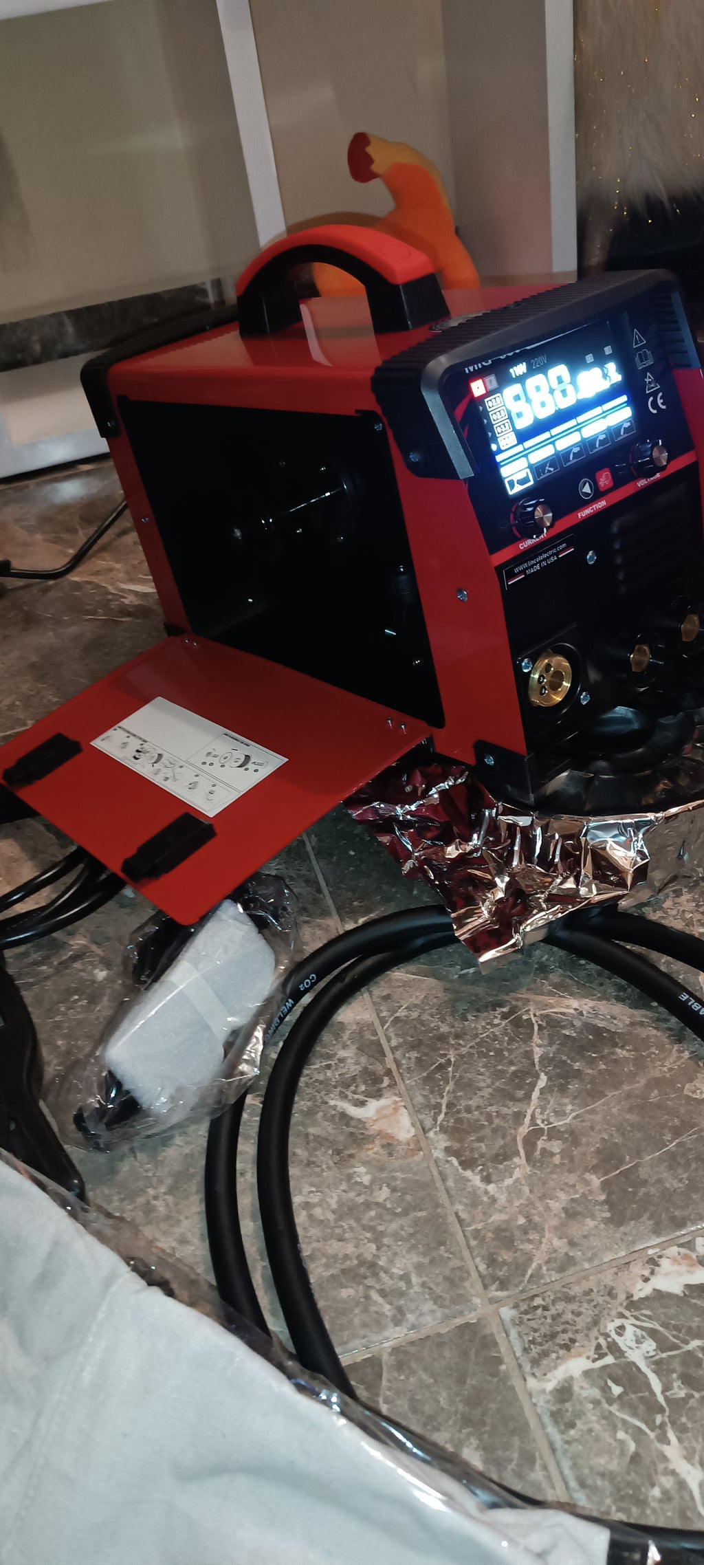 SOLDADOR LINCOLN DE 580 AMP MULTIPROCESO